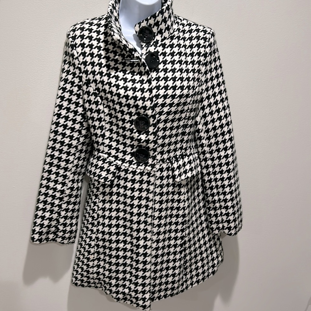 Ladies Houndstooth Coat